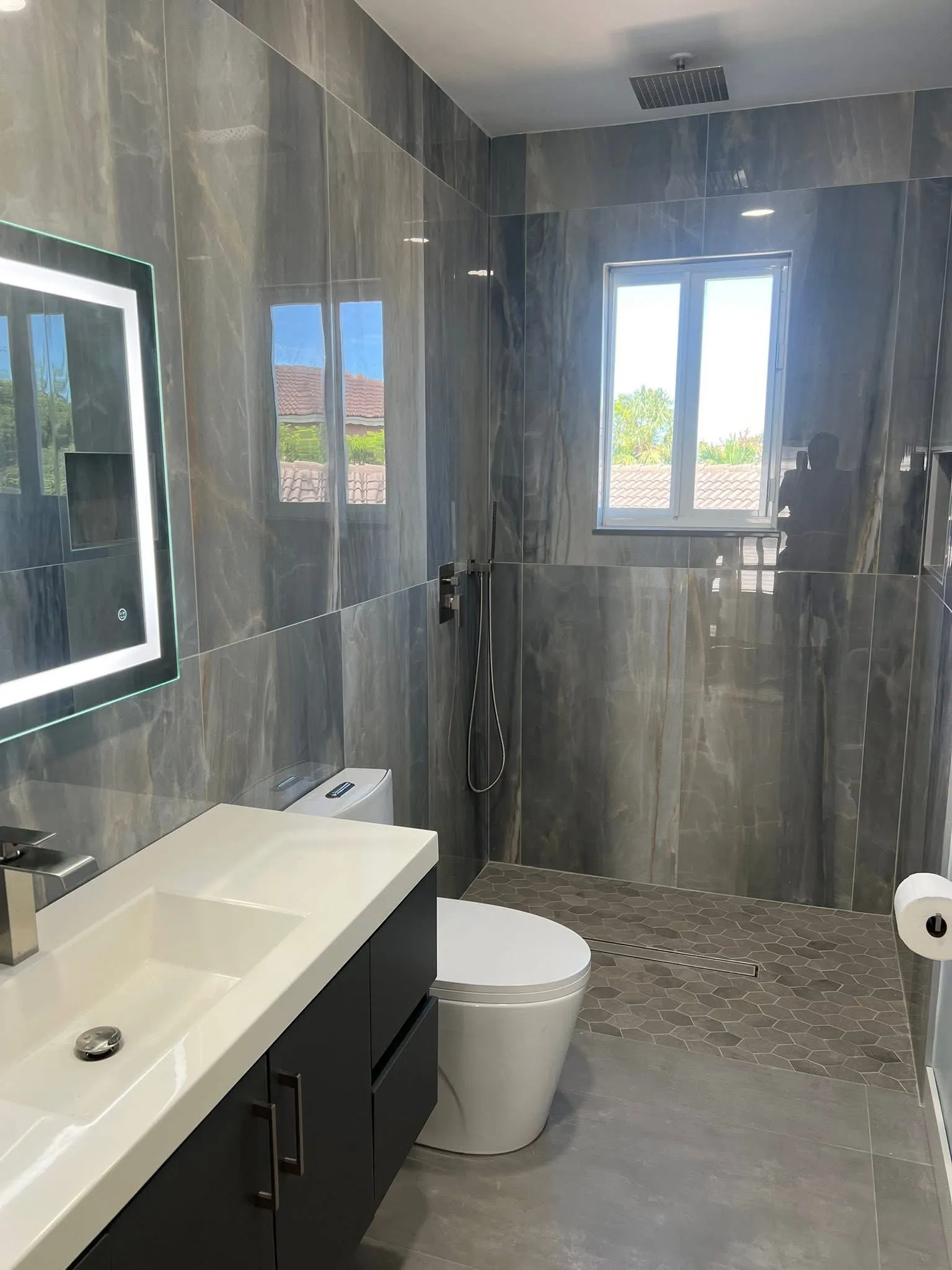 Marble Walk-In Bath photo